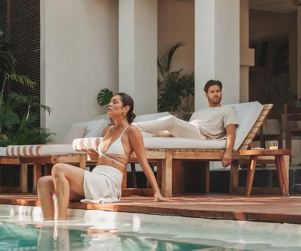 Lucky Duck Dt Tulum